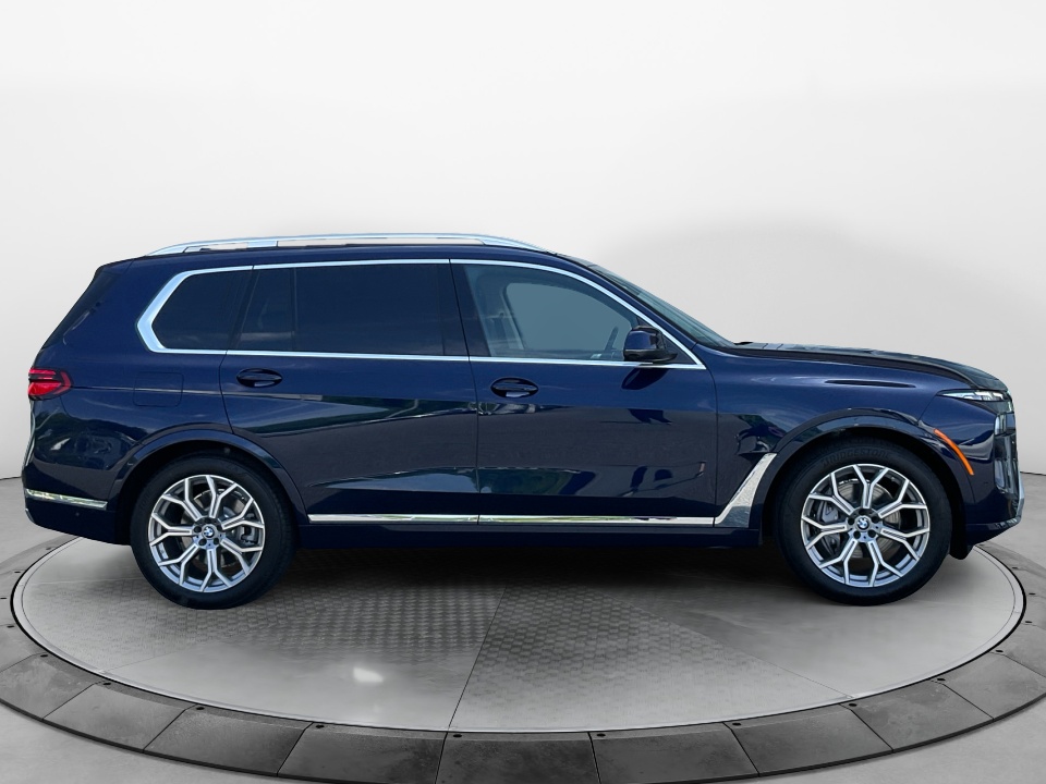 5UX23EM07T9206616 2026 BMW X7 xDrive40i