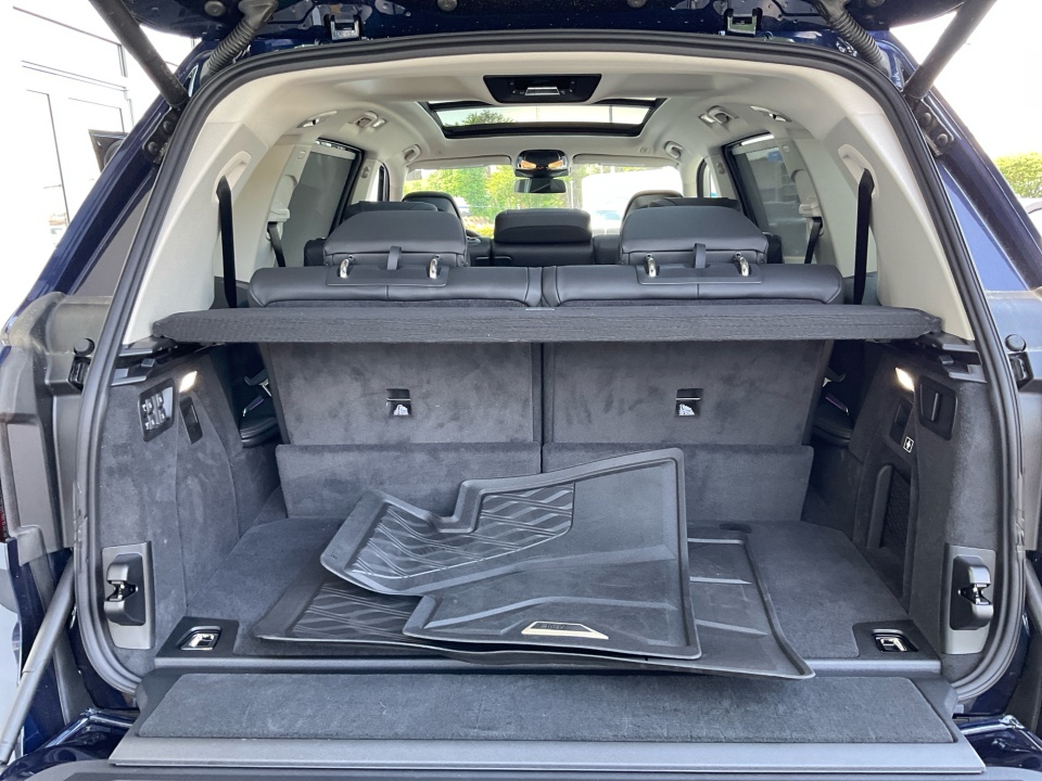 5UX23EM07T9206616 2026 BMW X7 xDrive40i