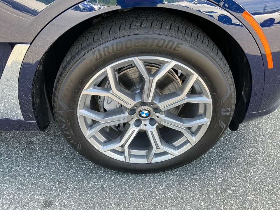 5UX23EM07T9206616 2026 BMW X7 xDrive40i