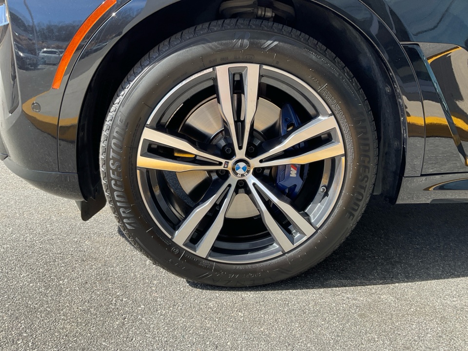 5UX23EM08P9S04086 2023 BMW X7 xDrive40i