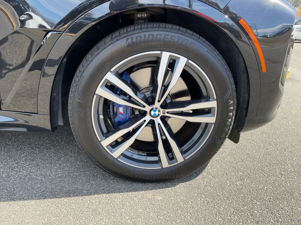 5UX23EM08P9S04086 2023 BMW X7 xDrive40i