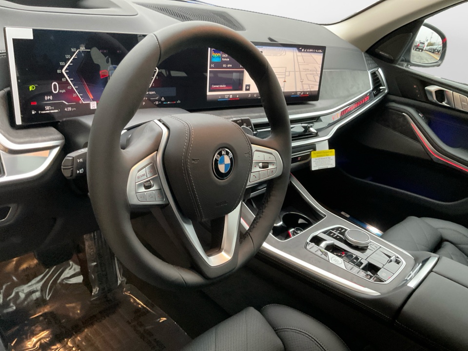 5UX23EM09T9325879 2026 BMW X7 xDrive40i