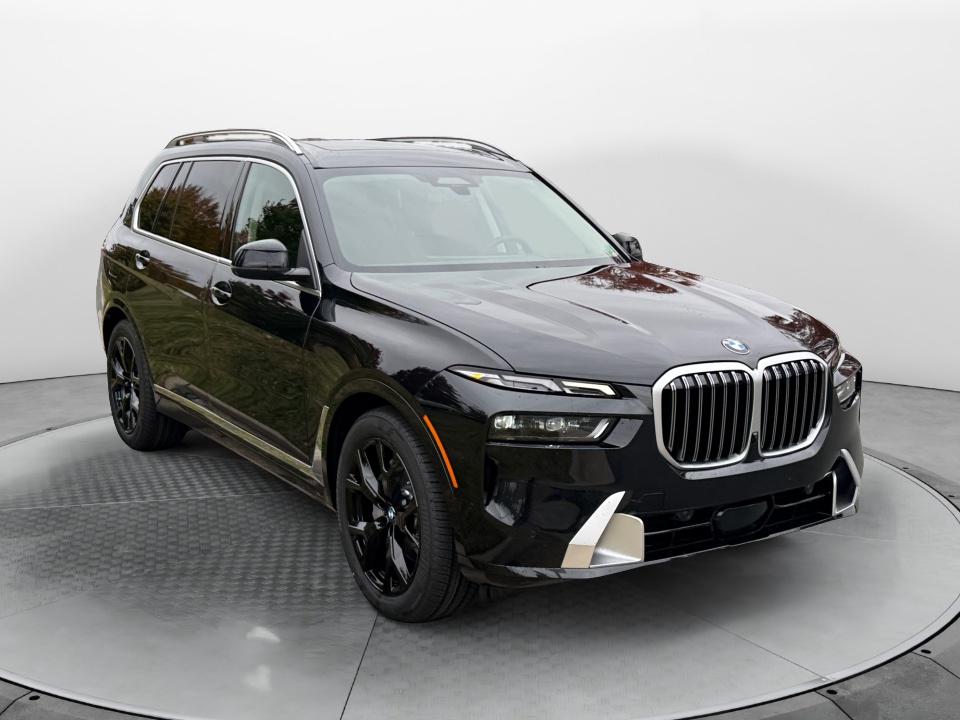 new 2026 BMW X7 xDrive40i