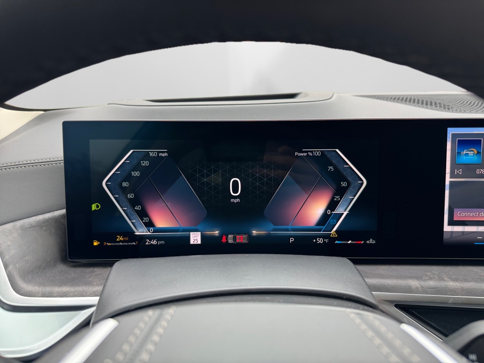 5UX23EM0XT9246169 2026 BMW X7 xDrive40i