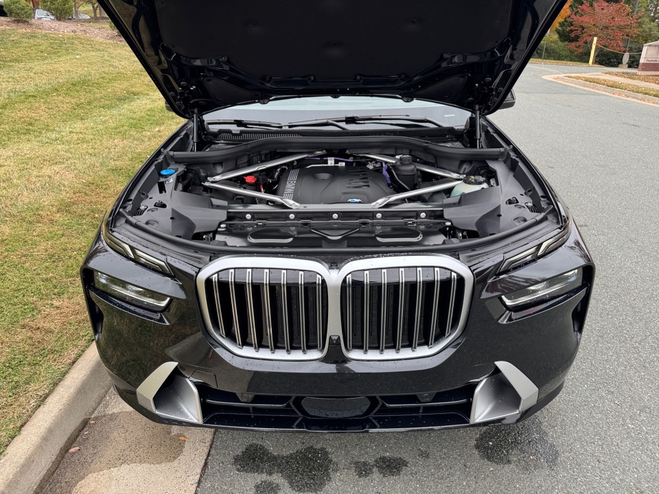 5UX23EM0XT9246169 2026 BMW X7 xDrive40i