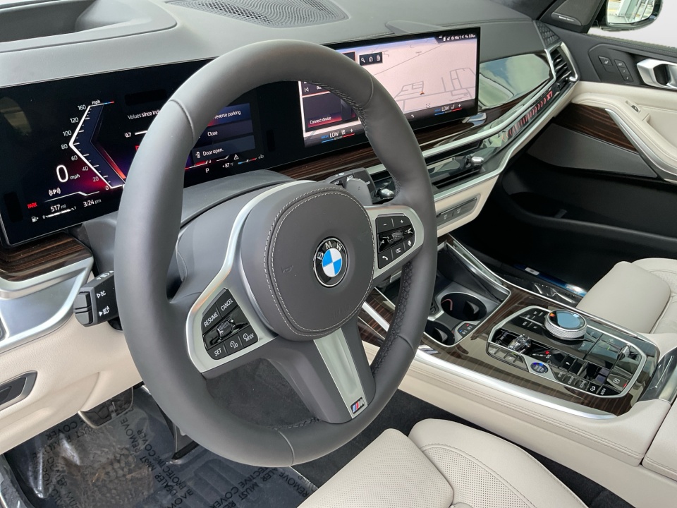 5UX23EM0XV9473669 2027 BMW X7 xDrive40i