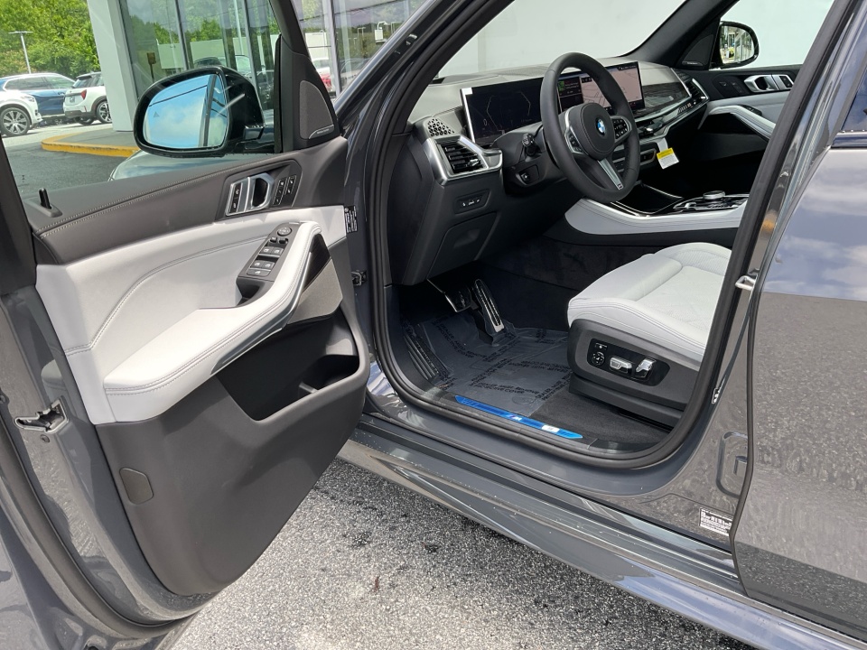 5UX23EU00T9509852 2026 BMW X5 xDrive40i