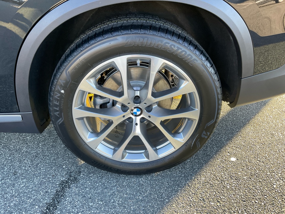 5UX23EU01T9317484 2026 BMW X5 xDrive40i