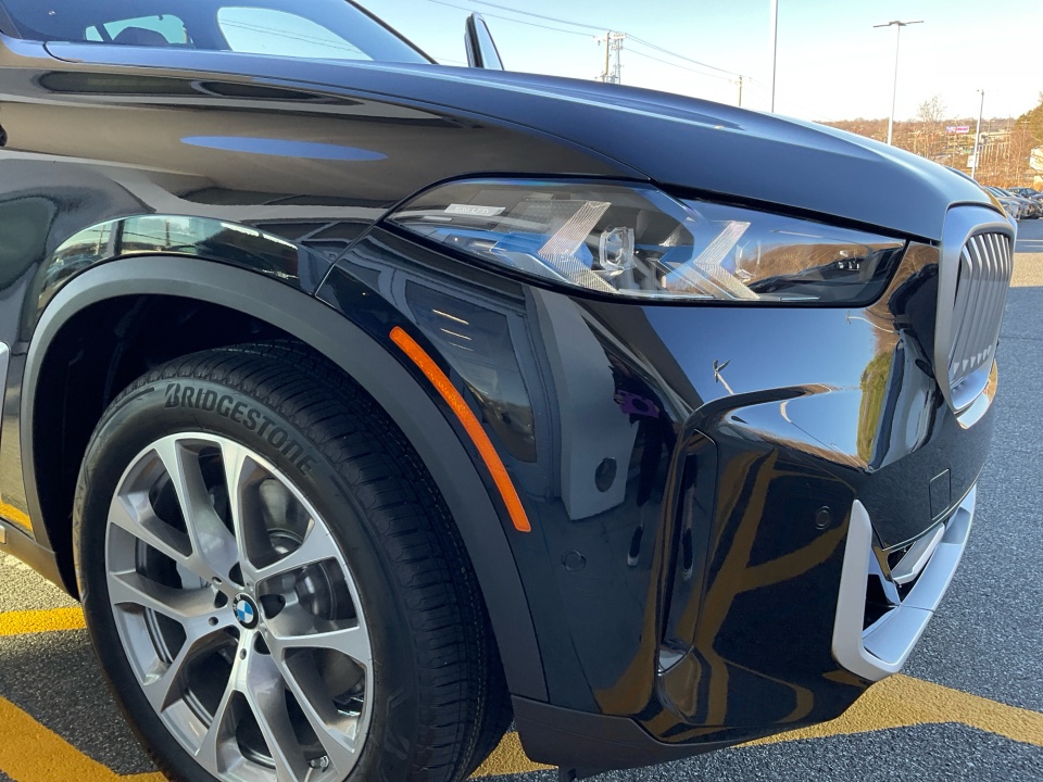 5UX23EU01T9317484 2026 BMW X5 xDrive40i