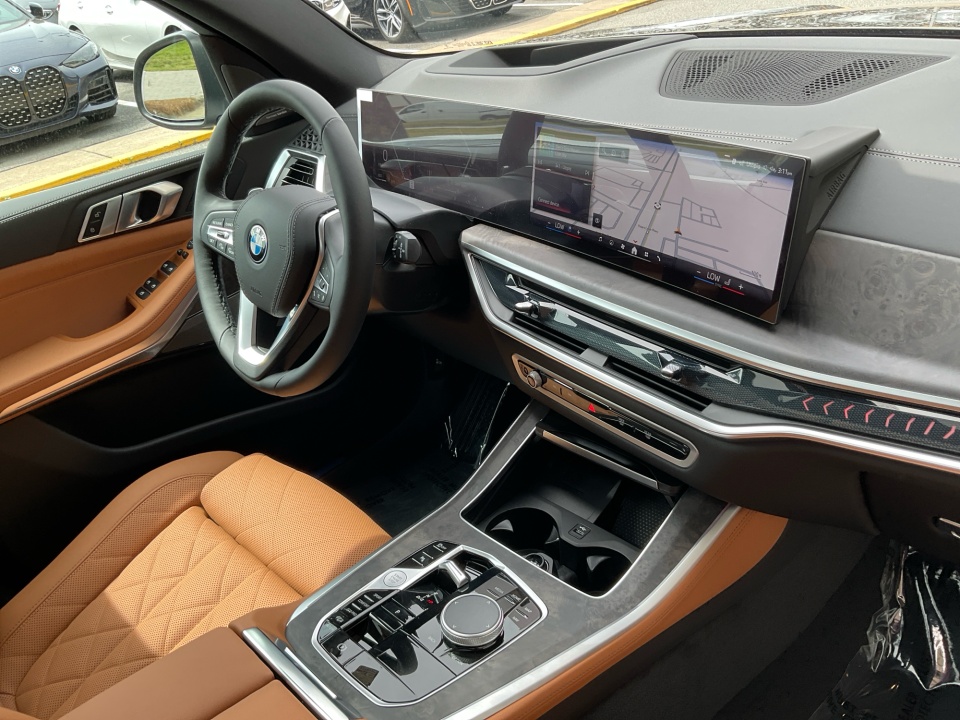 5UX23EU01T9450908 2026 BMW X5 xDrive40i