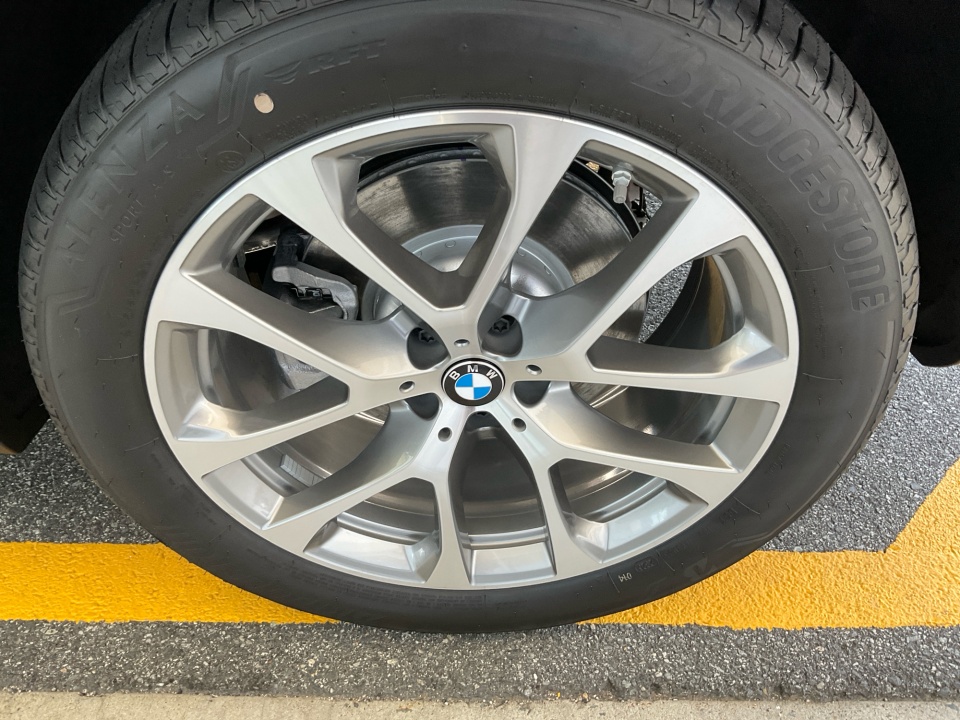 5UX23EU01T9531830 2026 BMW X5 xDrive40i