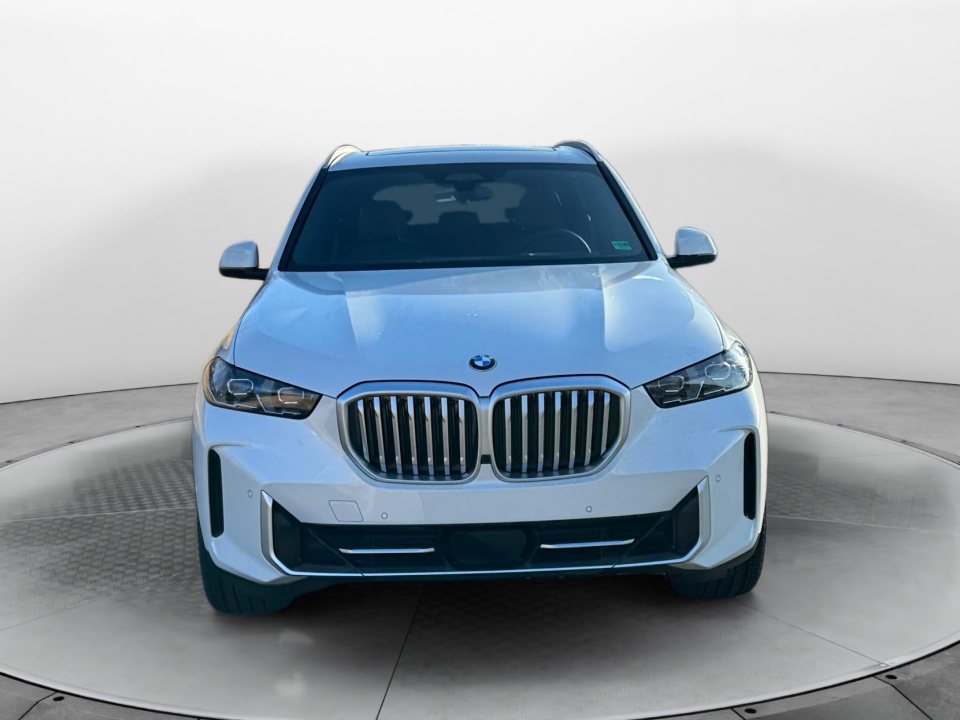 5UX23EU02T9318787 2026 BMW X5 xDrive40i