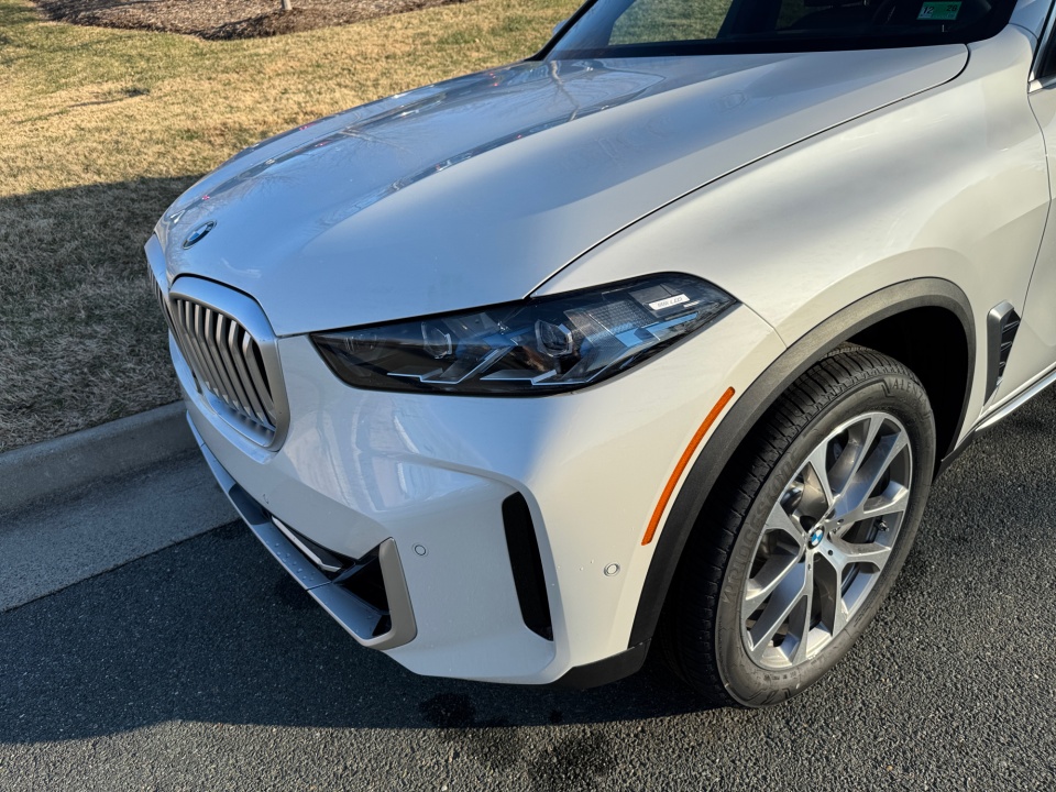 5UX23EU02T9318787 2026 BMW X5 xDrive40i