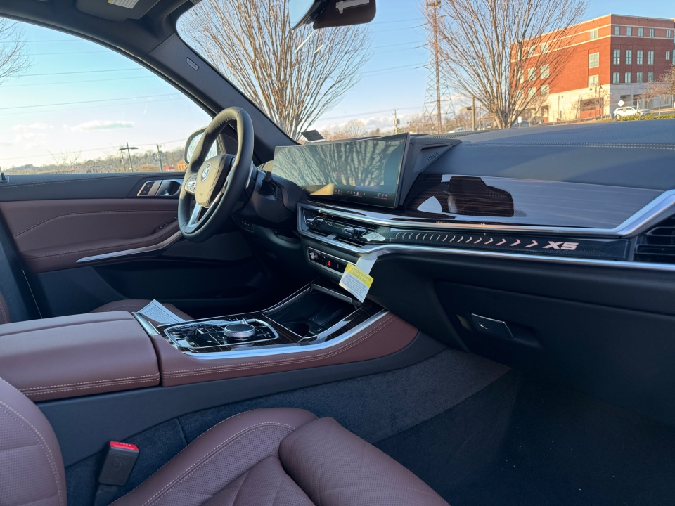 5UX23EU02T9318787 2026 BMW X5 xDrive40i