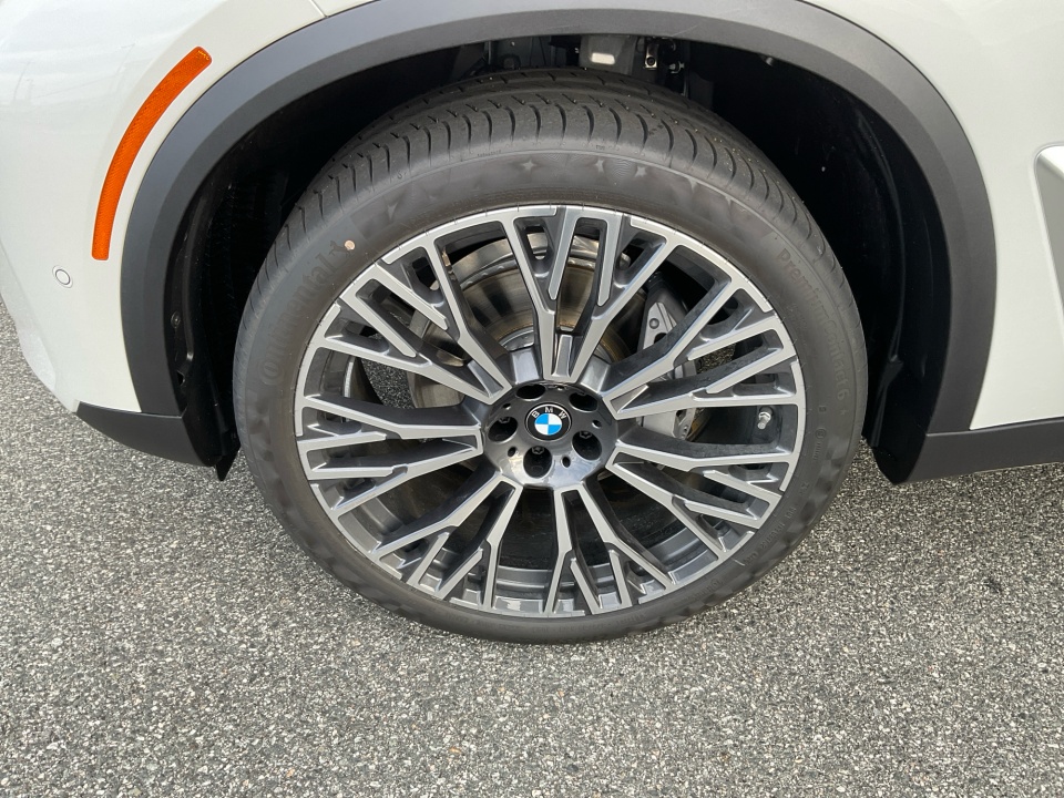 5UX23EU02T9320135 2026 BMW X5 xDrive40i