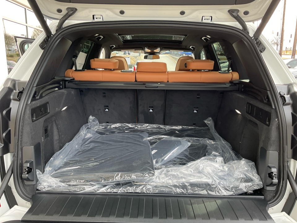 5UX23EU02T9337095 2026 BMW X5 xDrive40i