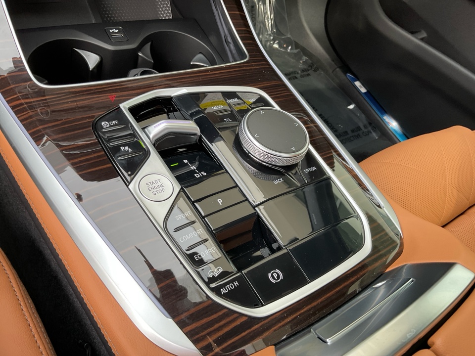 5UX23EU02T9337095 2026 BMW X5 xDrive40i