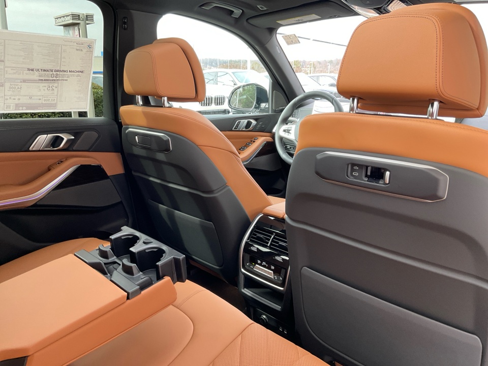 5UX23EU02T9337095 2026 BMW X5 xDrive40i