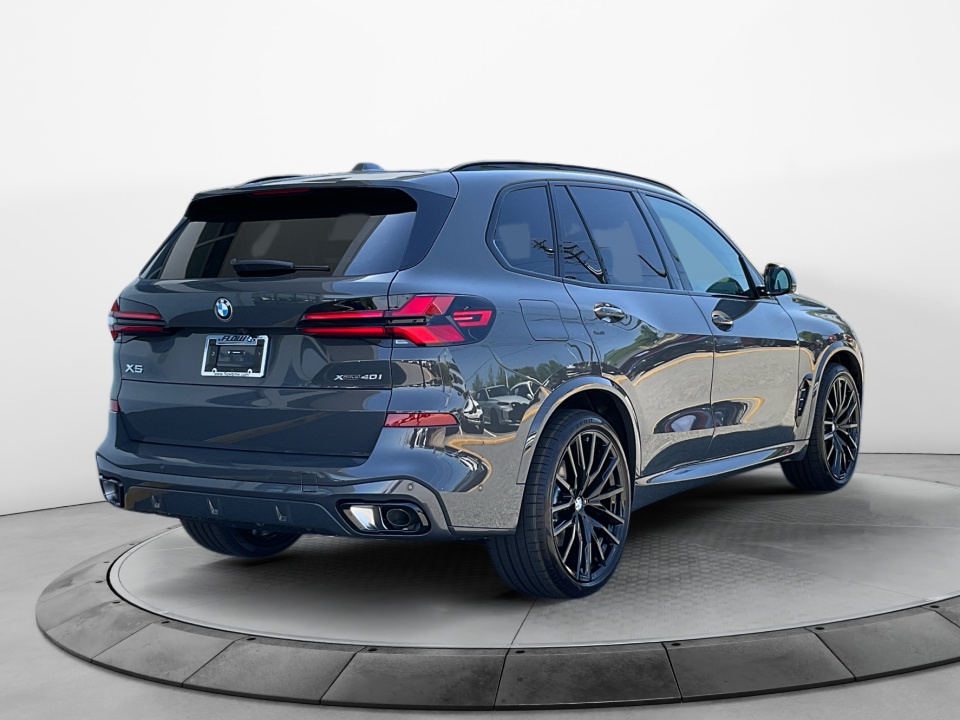 5UX23EU02T9451064 2026 BMW X5 xDrive40i
