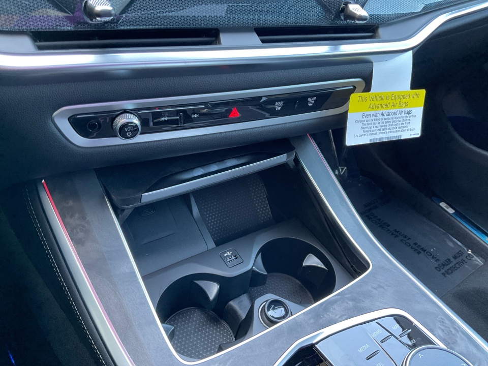5UX23EU02T9451064 2026 BMW X5 xDrive40i