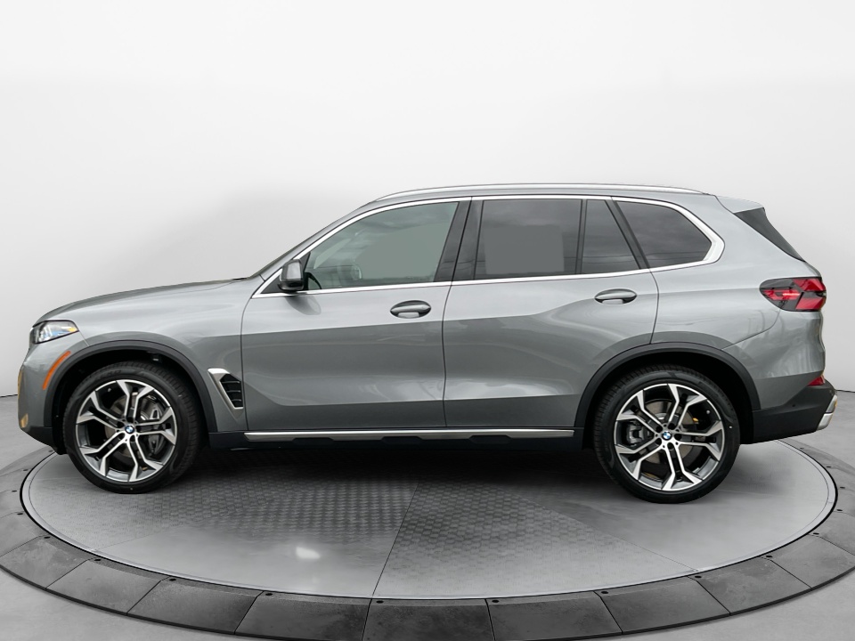 5UX23EU03T9397855 2026 BMW X5 xDrive40i