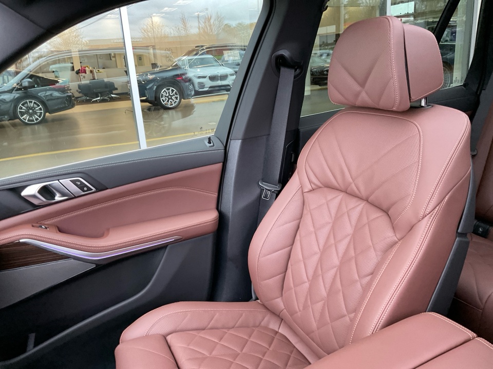 5UX23EU03T9397855 2026 BMW X5 xDrive40i