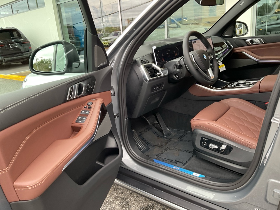 5UX23EU03T9397855 2026 BMW X5 xDrive40i