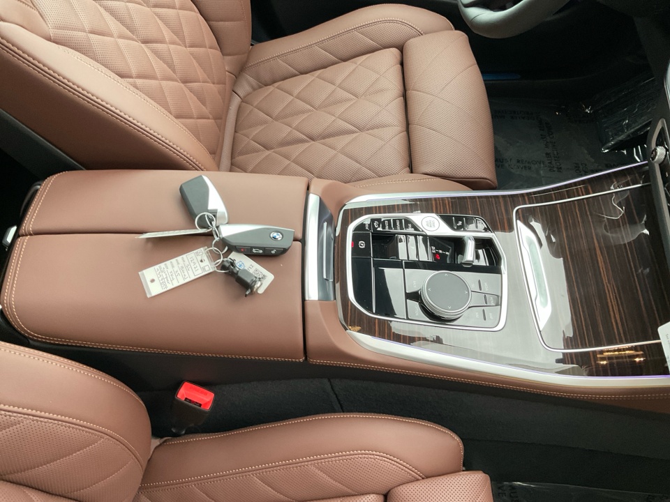 5UX23EU03T9397855 2026 BMW X5 xDrive40i