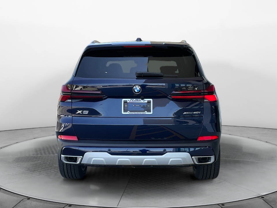 5UX23EU03T9417683 2026 BMW X5 xDrive40i