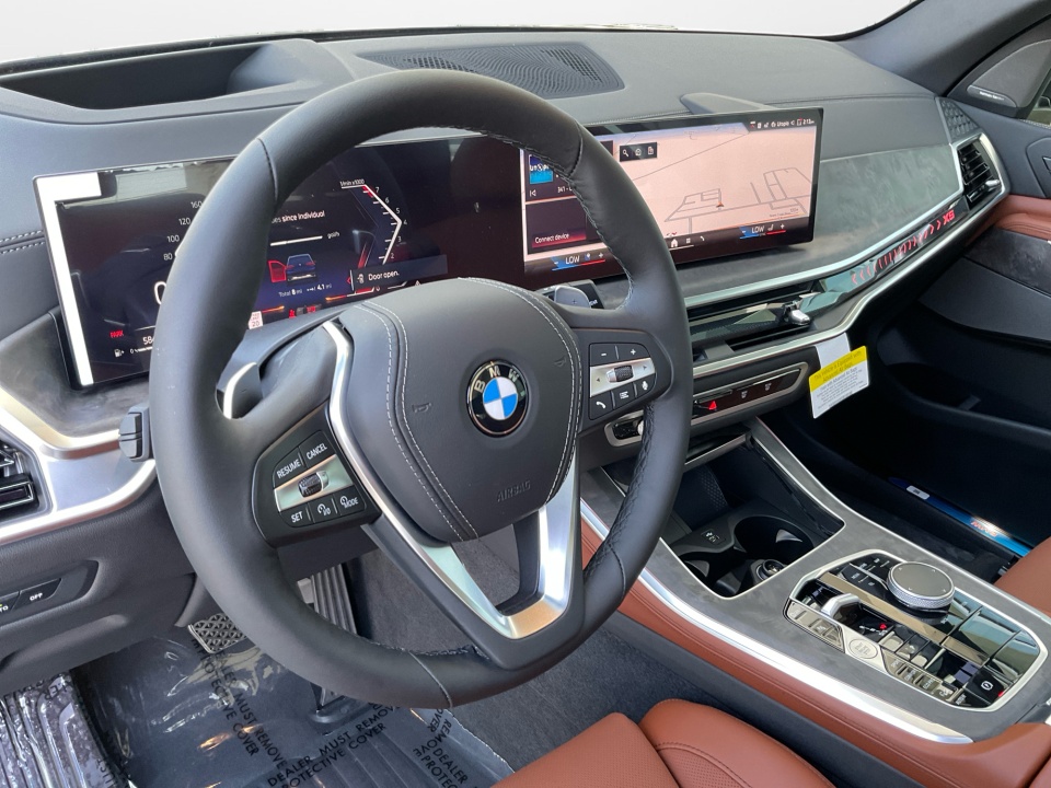 5UX23EU03T9417683 2026 BMW X5 xDrive40i