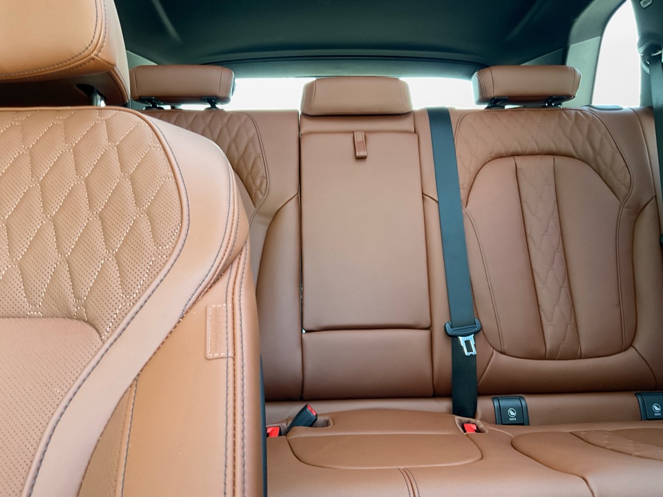 5UX23EU03T9417683 2026 BMW X5 xDrive40i