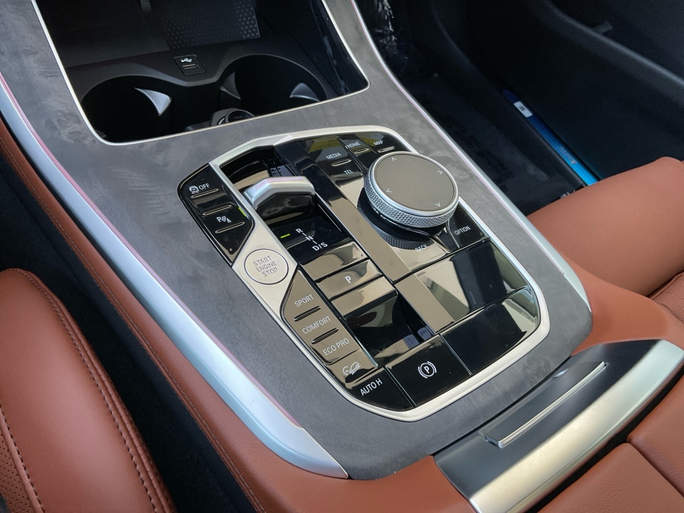 5UX23EU03T9417683 2026 BMW X5 xDrive40i