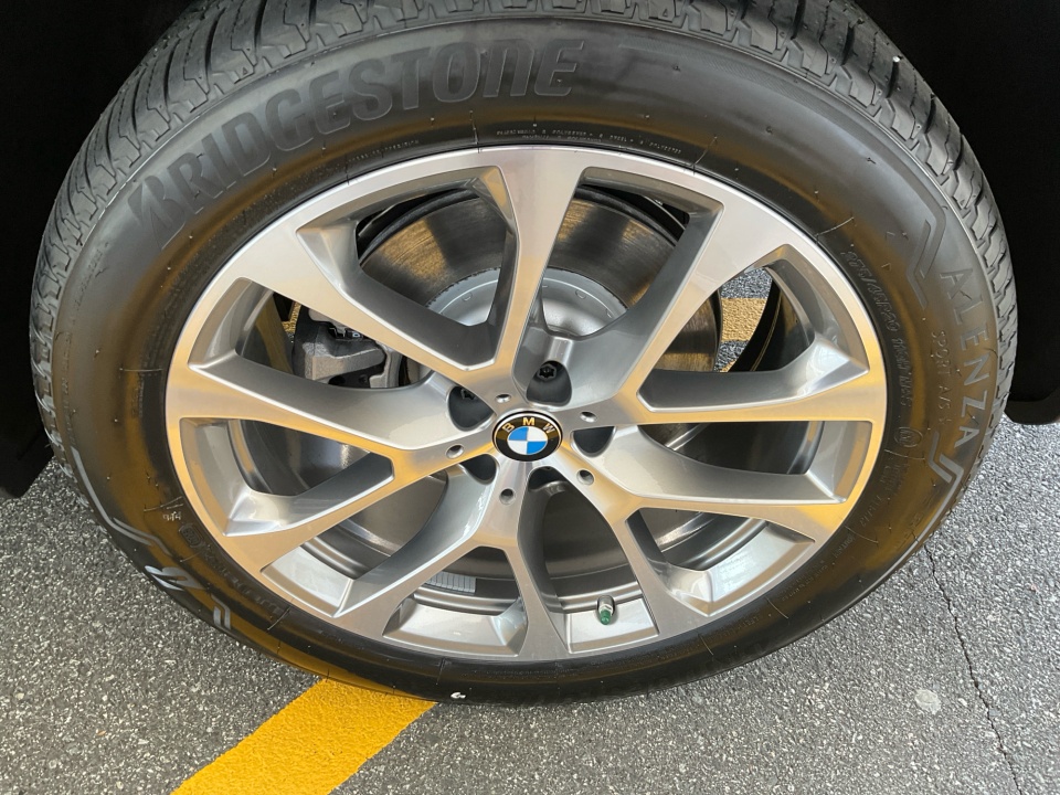 5UX23EU03T9417683 2026 BMW X5 xDrive40i