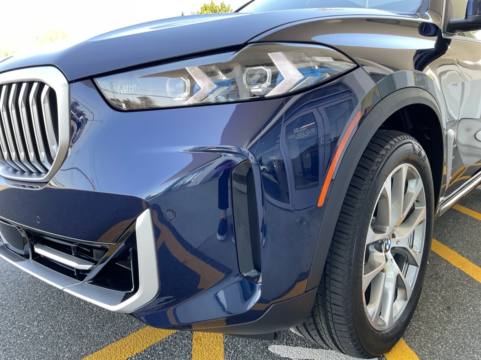 5UX23EU03T9417683 2026 BMW X5 xDrive40i