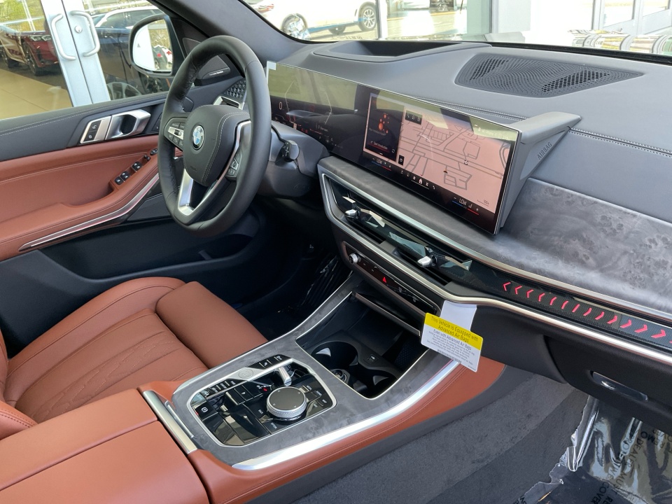 5UX23EU03T9417683 2026 BMW X5 xDrive40i