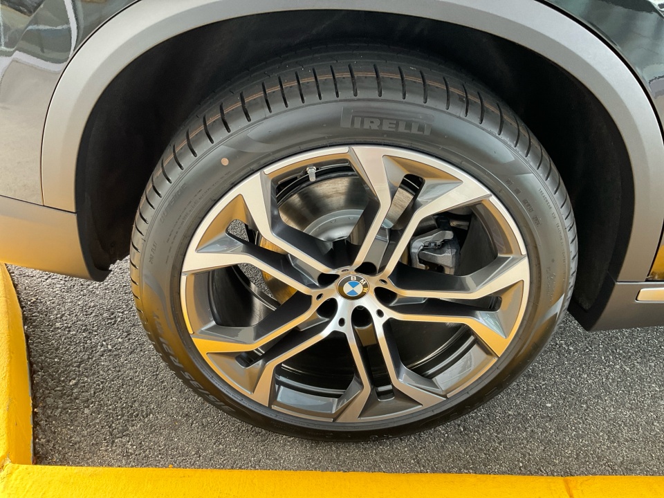 5UX23EU03T9509876 2026 BMW X5 xDrive40i