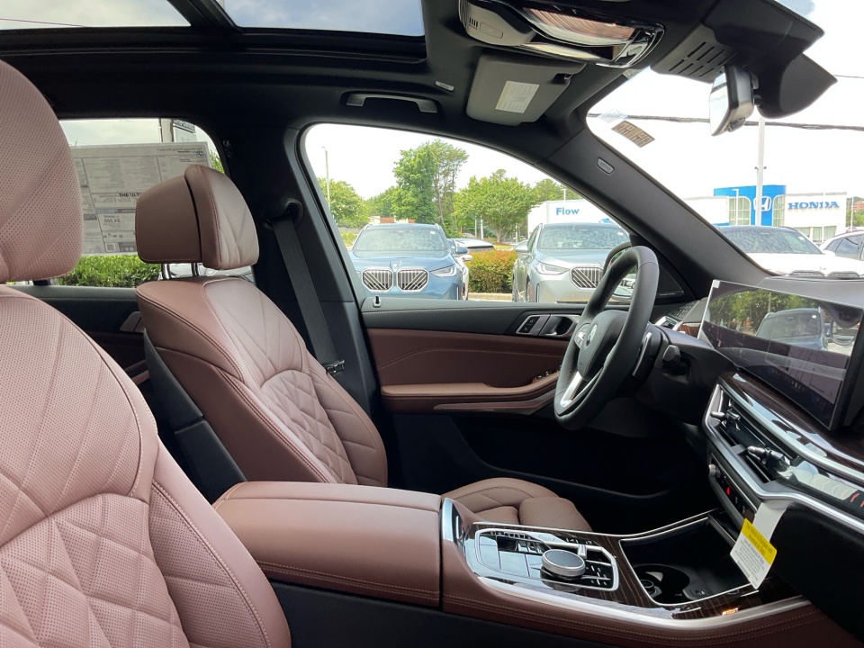 5UX23EU03T9509876 2026 BMW X5 xDrive40i