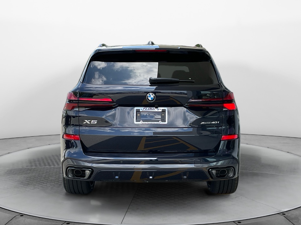5UX23EU03T9516178 2026 BMW X5 xDrive40i