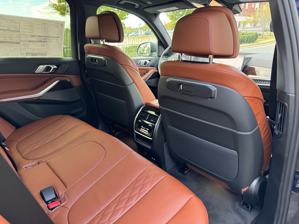 5UX23EU04T9226595 2026 BMW X5 xDrive40i