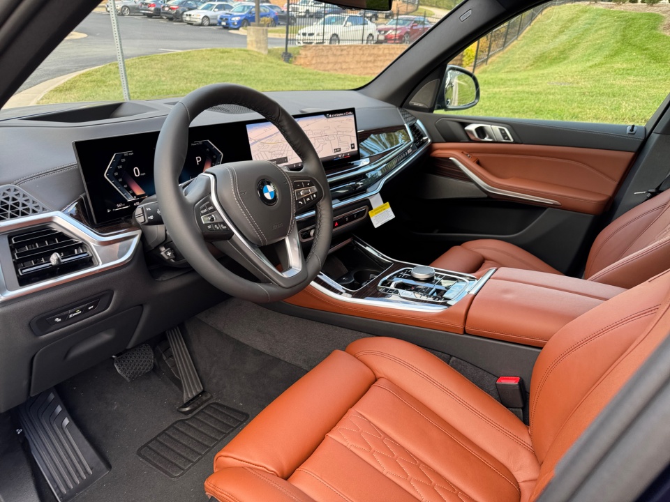 5UX23EU04T9226595 2026 BMW X5 xDrive40i