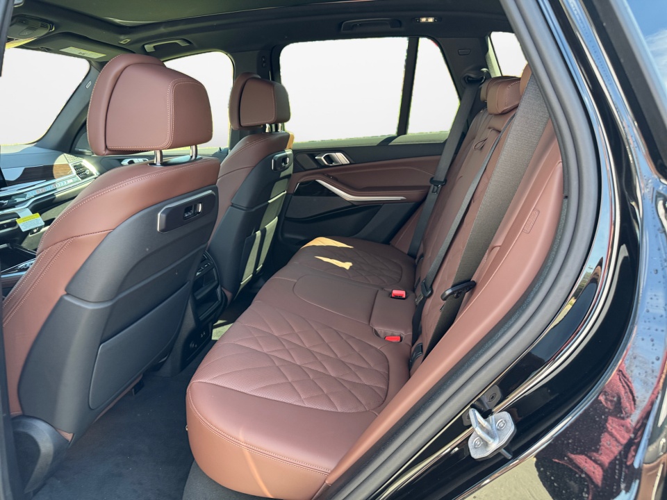 5UX23EU04T9405252 2026 BMW X5 xDrive40i