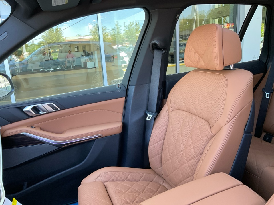 5UX23EU04T9461479 2026 BMW X5 xDrive40i
