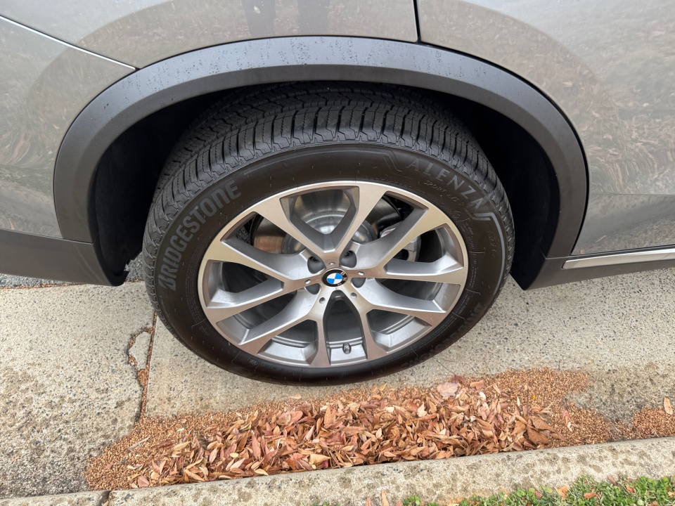 5UX23EU05T9134105 2026 BMW X5 xDrive40i