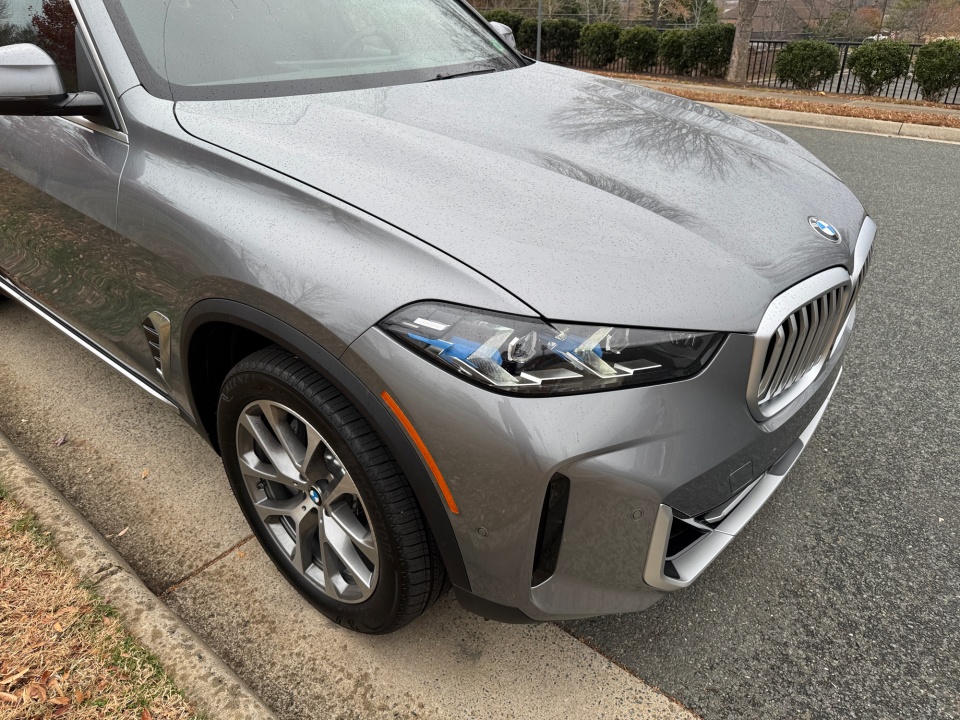 5UX23EU05T9134105 2026 BMW X5 xDrive40i