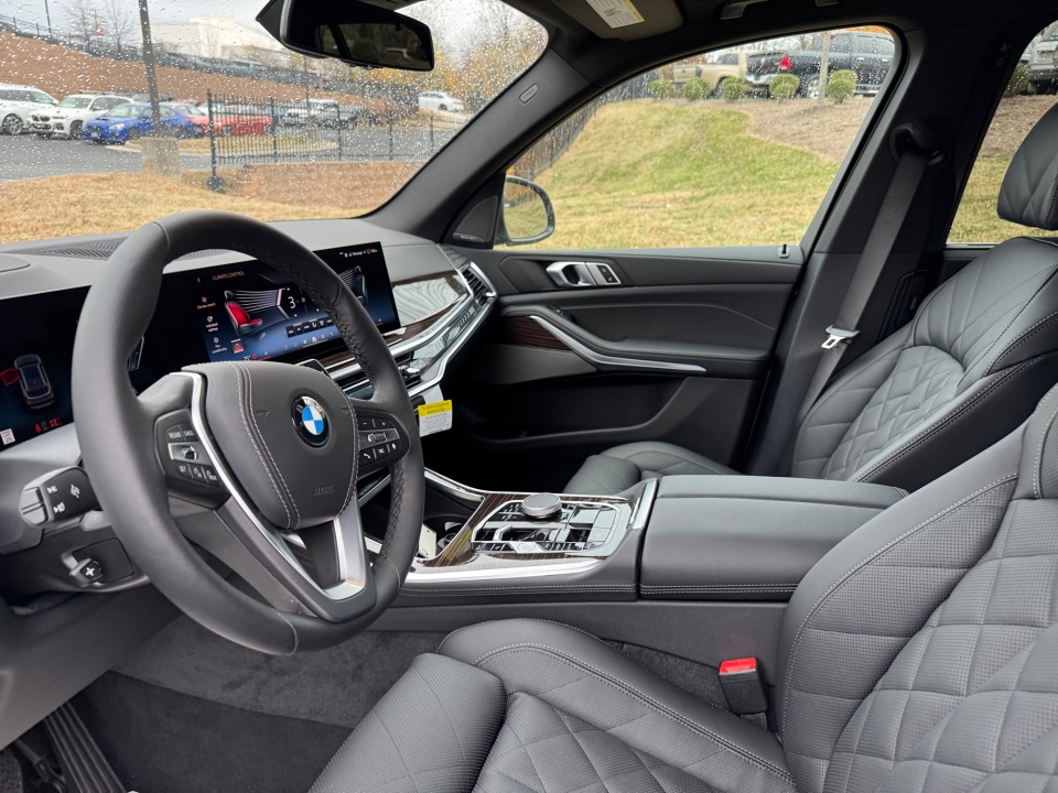 5UX23EU05T9134105 2026 BMW X5 xDrive40i