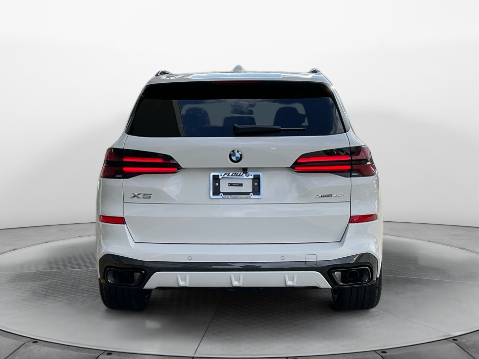 5UX23EU05T9341366 2026 BMW X5 xDrive40i