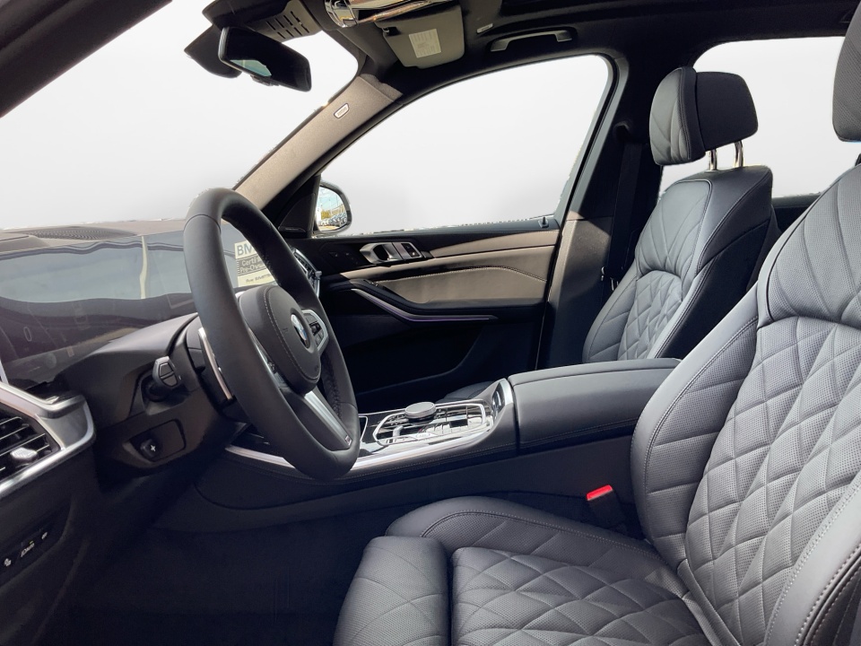 5UX23EU05T9341366 2026 BMW X5 xDrive40i