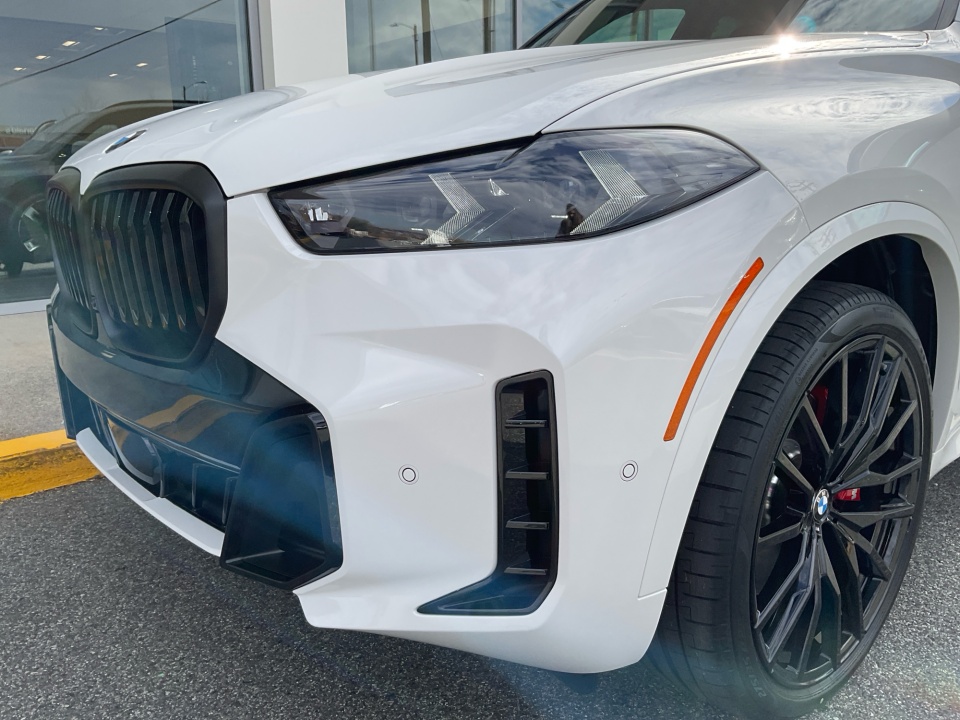 5UX23EU05T9341366 2026 BMW X5 xDrive40i