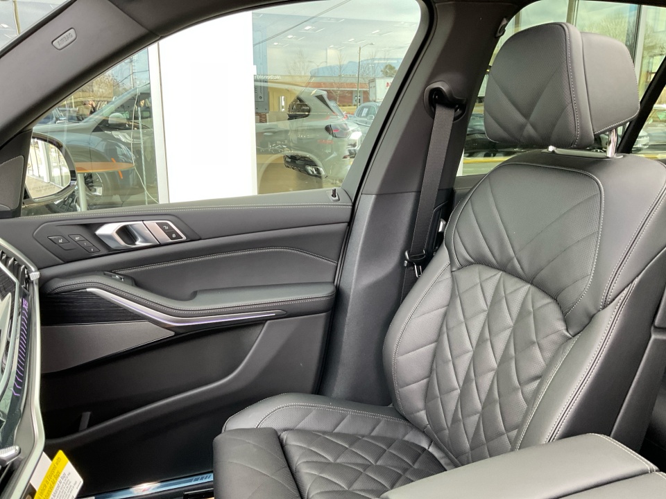 5UX23EU05T9341366 2026 BMW X5 xDrive40i