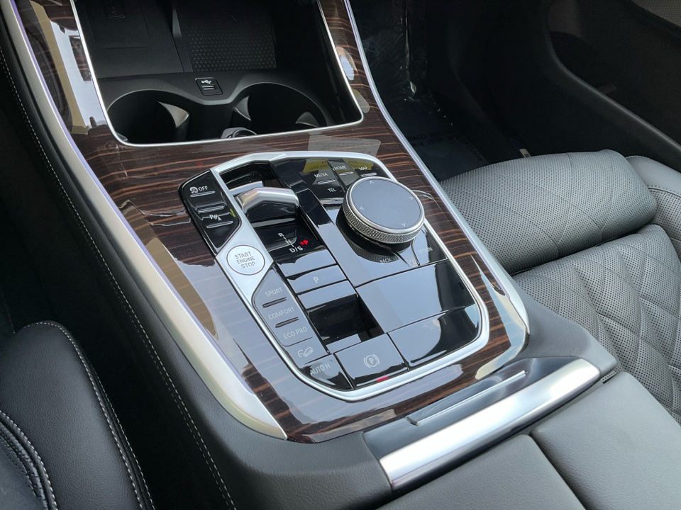 5UX23EU05T9412288 2026 BMW X5 xDrive40i